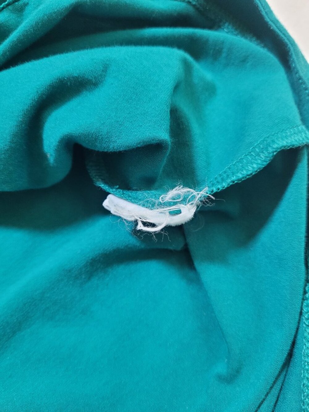 Athleta Outbound V Neck Tee Emerald Green Ruched Cap Sleeve Top Small Athleisure - Picture 6 of 7